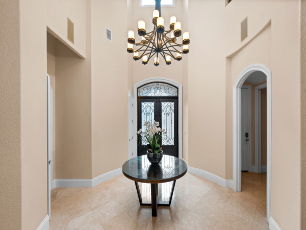 Luxurious 4-Bedroom Vacation Rental Near Disney - Private Pool